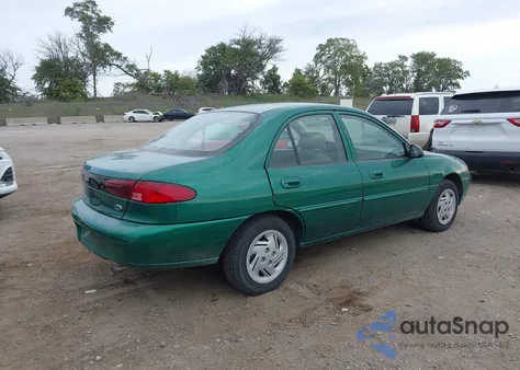 2002 Ford Escort z USA, uszkodzony, nr VIN 3FAFP13P52R162283
